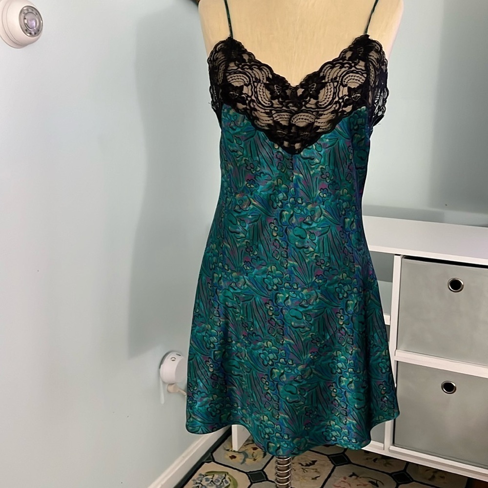 Cacique Lingerie Babydoll Nightigown Chemise size M NWOT